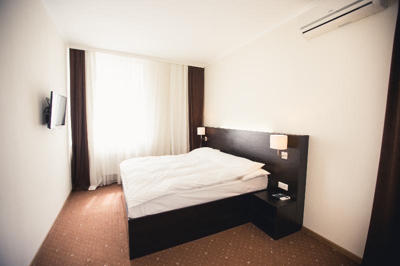 Summit Villa 키시나우 외부 사진
