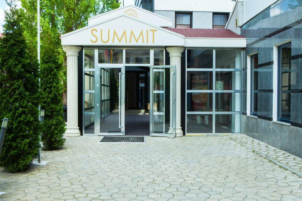 Summit Villa 키시나우 외부 사진