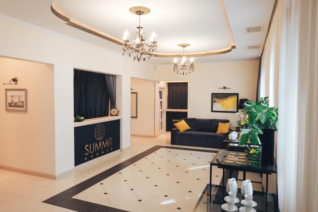 Summit Villa 키시나우 외부 사진